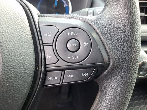 Used 2024 Toyota RAV4 AWD Hybrid image 21