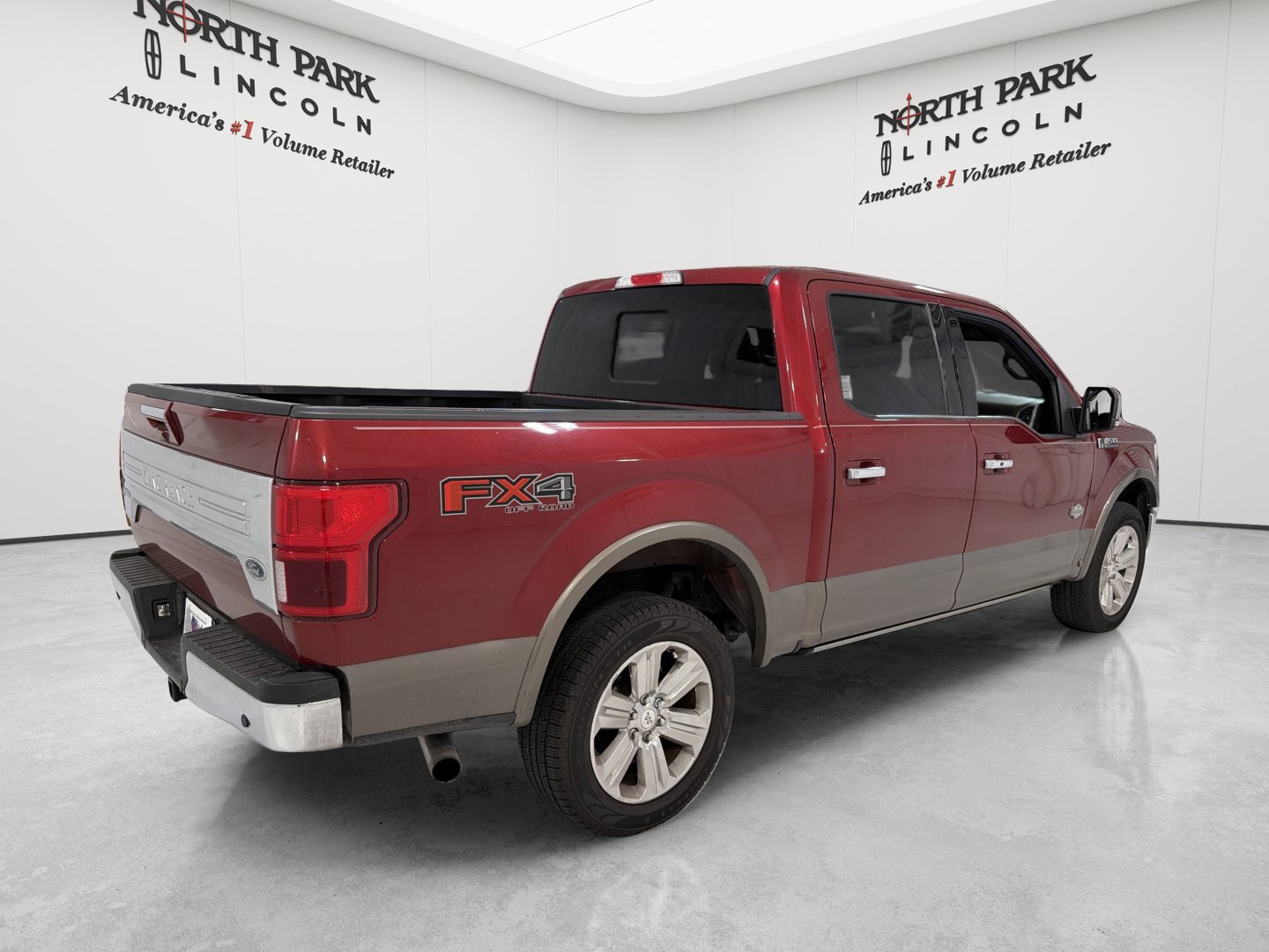 Used 2019 Ford F150 King Ranch w/ Equipment Group 601A Luxury AWD/4WD image 5