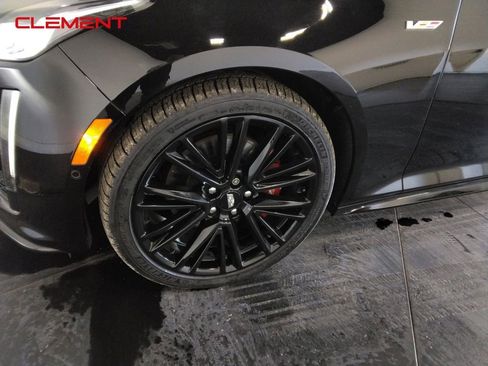 Used 2024 Cadillac CT5 V image 38