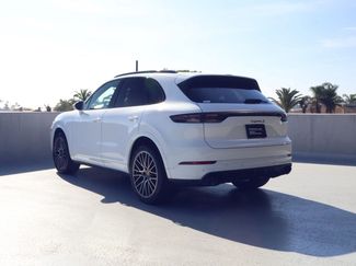 Certified 2023 Porsche Cayenne S video 3