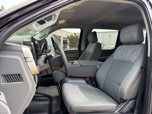 Used 2023 Ford F250 XLT AWD/4WD image 10