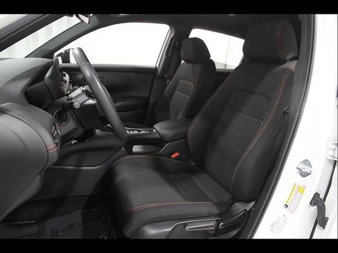 Used 2024 Honda HR-V Sport image 5