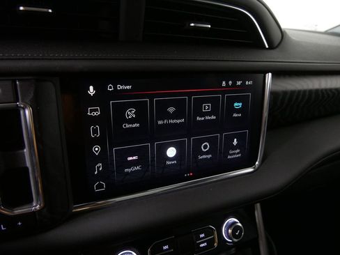 Used 2023 GMC Yukon Denali image 34