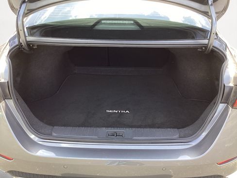 Used 2025 Nissan Sentra S FWD image 16
