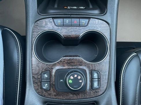 Used 2023 GMC Acadia Denali w/ Trailering Package image 24