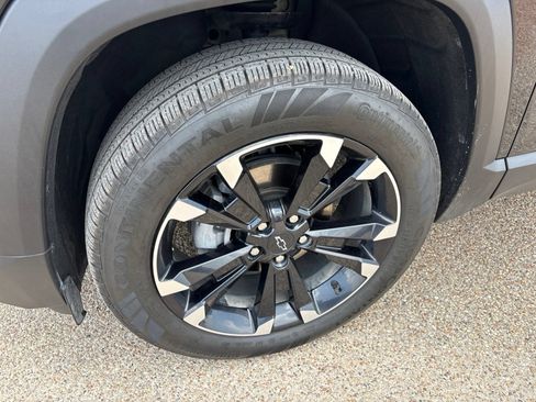 Used 2025 Chevrolet Equinox RS w/ Convenience Package III FWD image 33