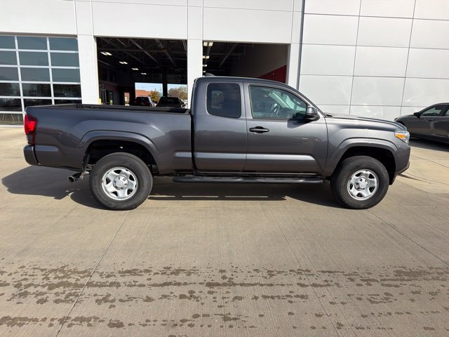 Used 2019 Toyota Tacoma SR w/ SR Convenience Package AWD/4WD image 3