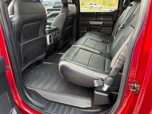 Used 2018 Ford F150 Raptor w/ Equipment Group 802A Luxury image 20