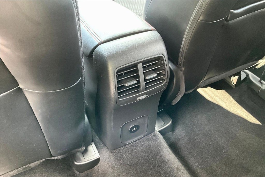 Used 2025 Ford Escape ST-Line FWD image 12