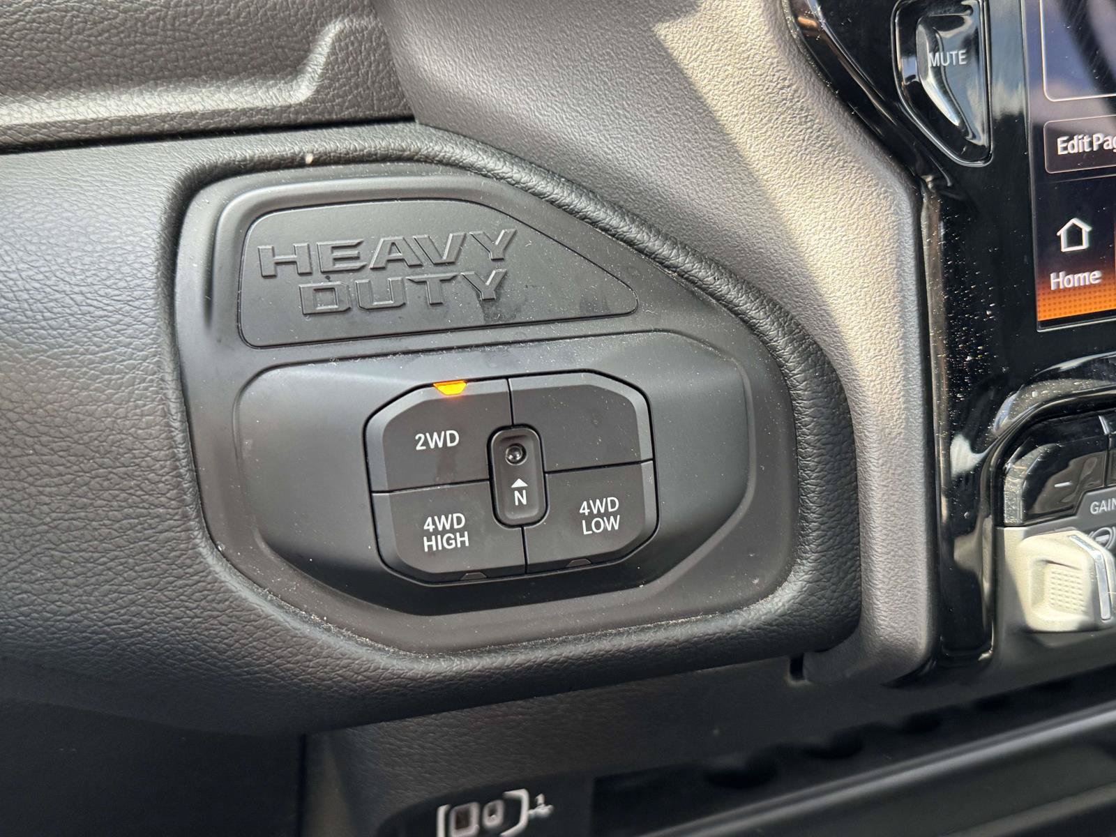 Used 2026 RAM 2500 Big Horn AWD/4WD image 17