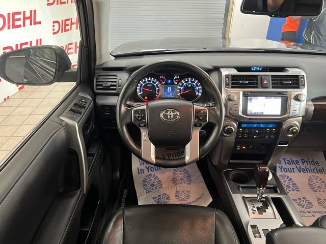 Used 2018 Toyota 4Runner Limited AWD/4WD image 33