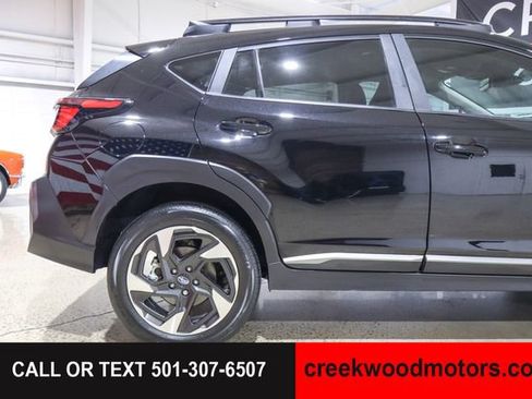 Used 2024 Subaru Crosstrek 2.5i Limited AWD/4WD image 18