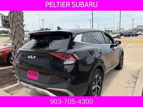 Used 2024 Kia Sportage EX image 17