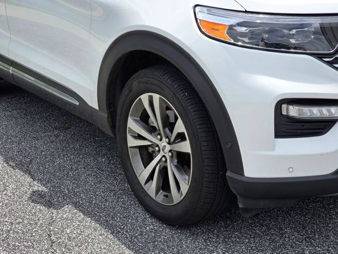 Used 2020 Ford Explorer Platinum w/ Premium Technology Package AWD/4WD image 5