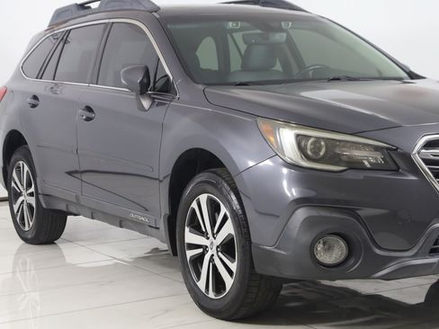 Used 2019 Subaru Outback 2.5i Limited AWD/4WD image 39