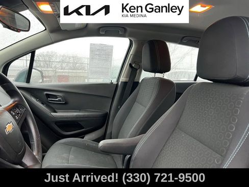 Used 2016 Chevrolet Trax LS w/ LPO, Cargo Package image 11