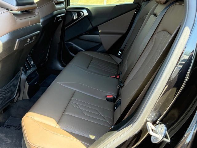 Used 2026 BMW X3 xDrive30i w/ M Sport Package AWD/4WD image 32