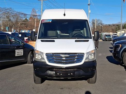 Used 2014 Freightliner Sprinter 2500 image 2