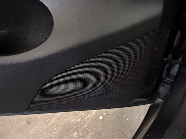 Used 2023 Tesla Model Y Long Range AWD/4WD image 19