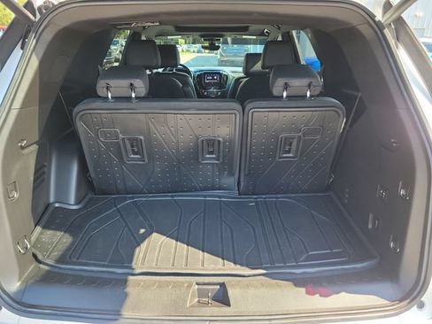 Certified 2022 Chevrolet Traverse High Country FWD image 10