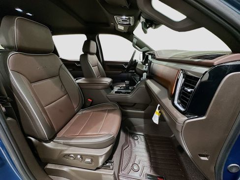 Used 2025 GMC Sierra 1500 Denali image 29