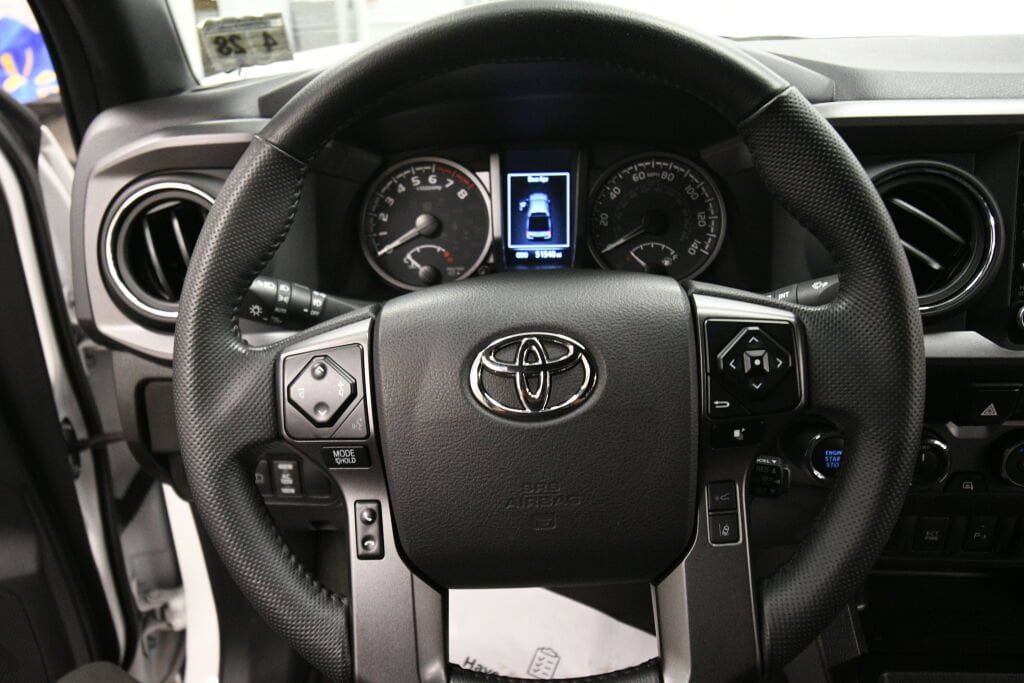Certified 2023 Toyota Tacoma TRD Sport w/ Advanced Technology Package AWD/4WD image 13