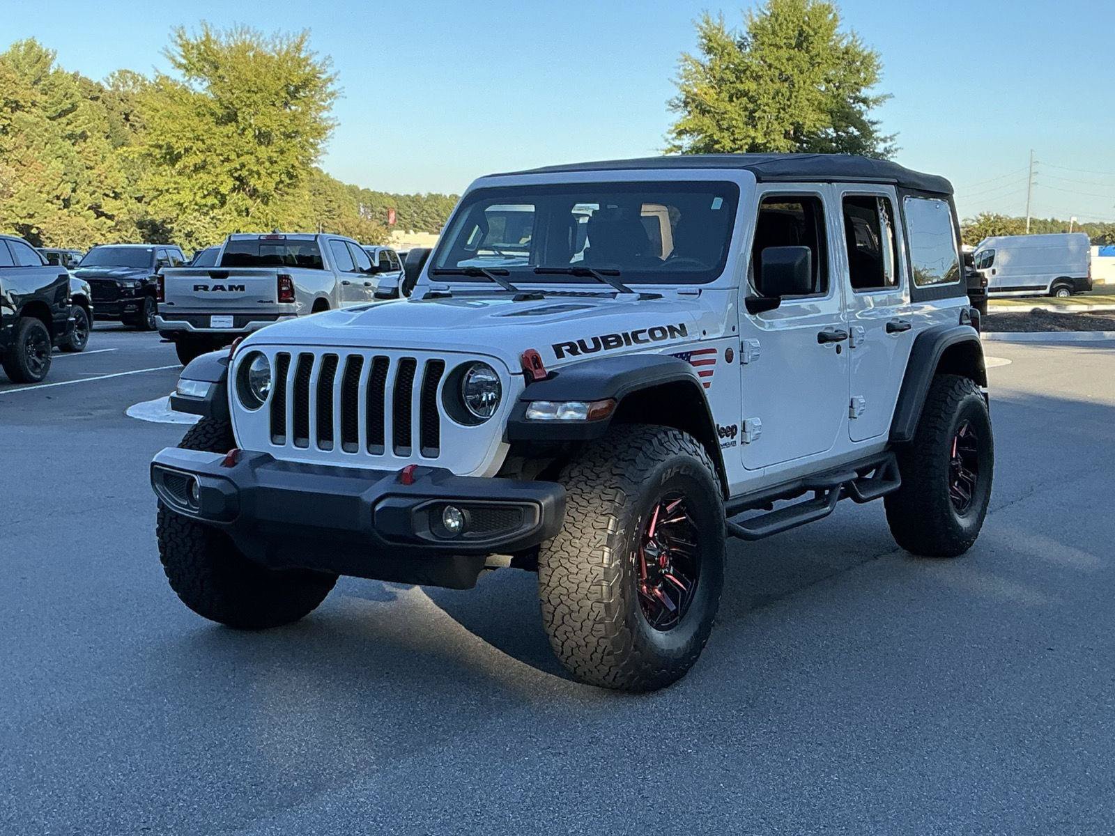 Used 2022 Jeep Wrangler Unlimited Rubicon AWD/4WD image 8