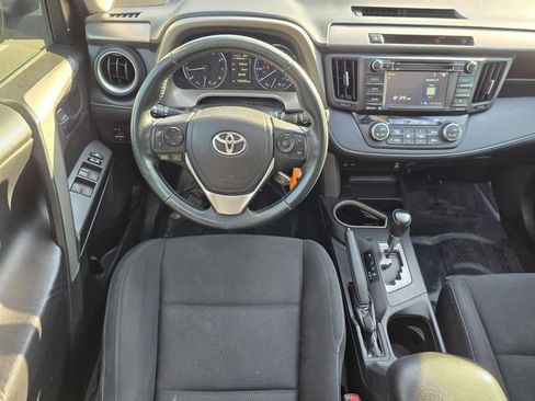 Used 2016 Toyota RAV4 XLE FWD image 30