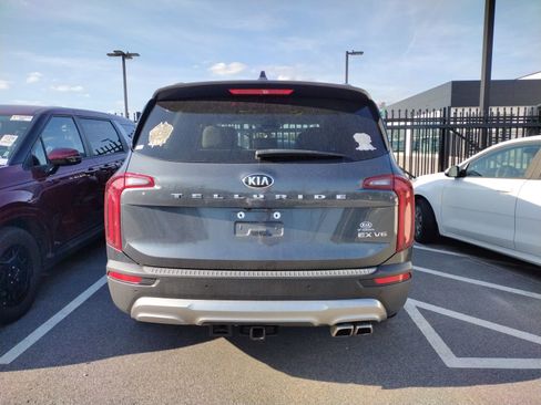 Used 2020 Kia Telluride EX w/ Towing Package image 3