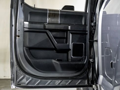 Used 2021 Ford F250 Lariat image 35