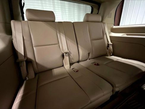 Used 2014 GMC Yukon Denali image 28