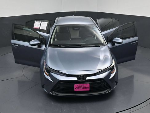 Used 2025 Toyota Corolla LE FWD image 24