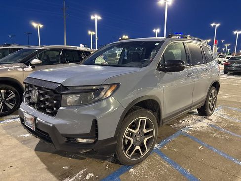 Used 2023 Honda Passport Elite image 8