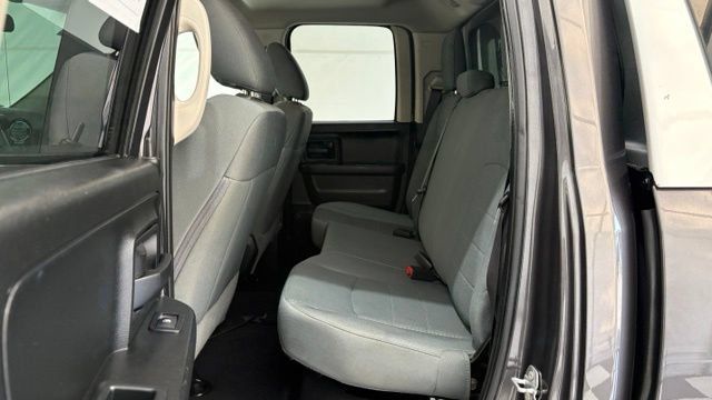 Used 2017 RAM 1500 ST w/ SXT Appearance Group AWD/4WD image 15