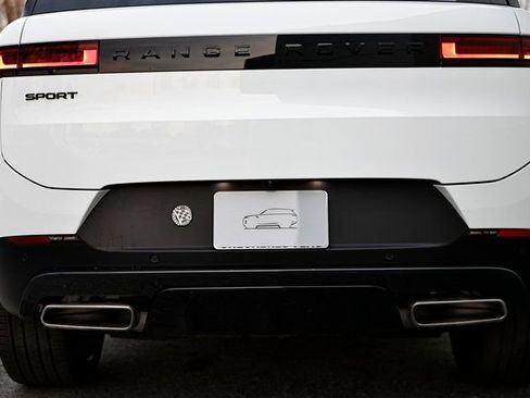 New 2026 Land Rover Range Rover Sport SE image 10