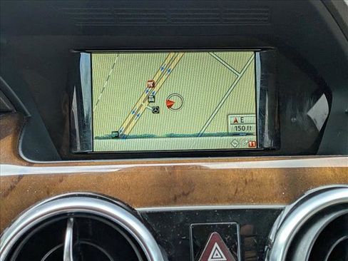 Used 2015 Mercedes-Benz GLK 350 2WD image 11