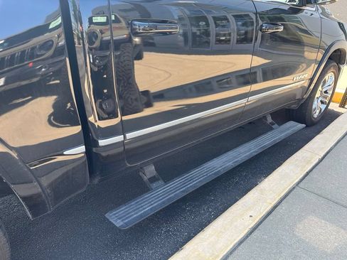 Used 2023 RAM 1500 Limited AWD/4WD image 7