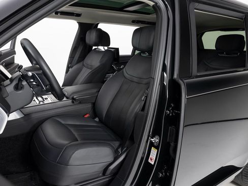 Used 2023 Land Rover Range Rover Long Wheelbase First Edition AWD/4WD image 8