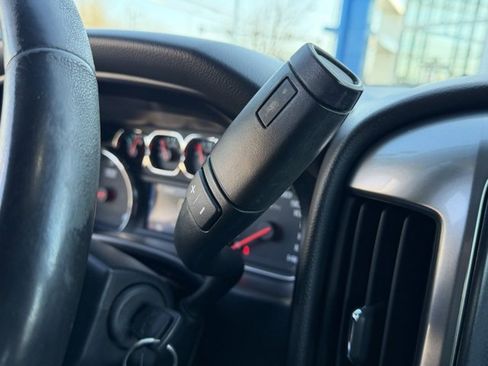 Used 2014 Chevrolet Silverado 1500 LT image 25