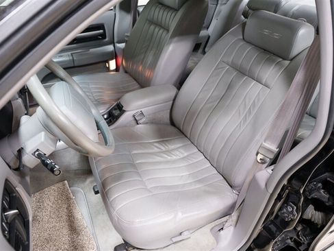 Used 1996 Chevrolet Impala SS RWD image 10