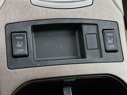 Used 2013 Subaru Outback 2.5i Premium w/ Popular Pkg 1B image 24