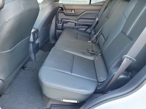New 2026 Toyota 4Runner Limited w/ Tow Technology Package AWD/4WD image 6
