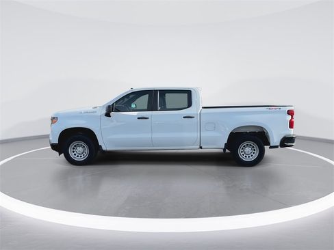 Used 2022 Chevrolet Silverado 1500 W/T w/ Trailering Package image 5