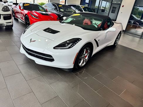 Used 2015 Chevrolet Corvette Stingray Convertible w/ 2LT Preferred Equipment Group RWD image 30