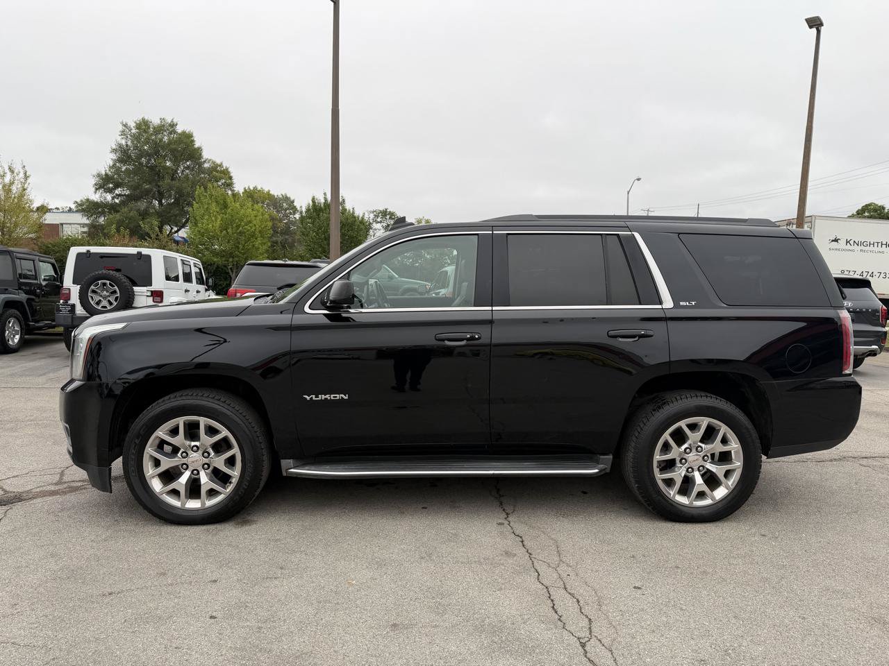 Used 2015 GMC Yukon SLT w/ Open Road Package AWD/4WD image 6
