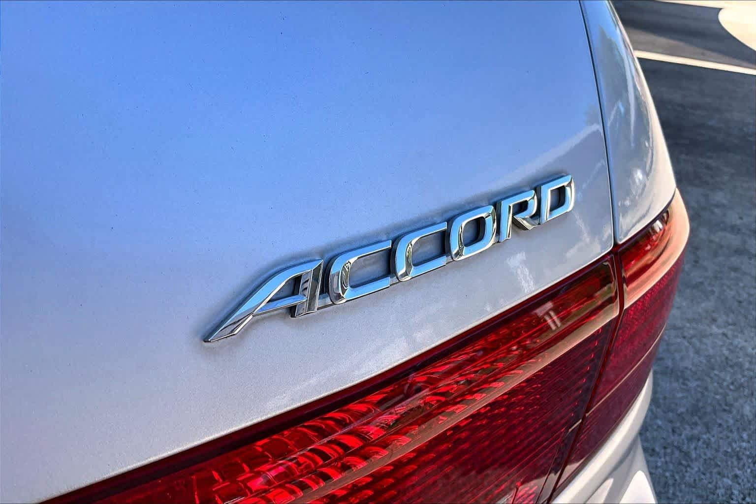 Used 2005 Honda Accord LX image 30
