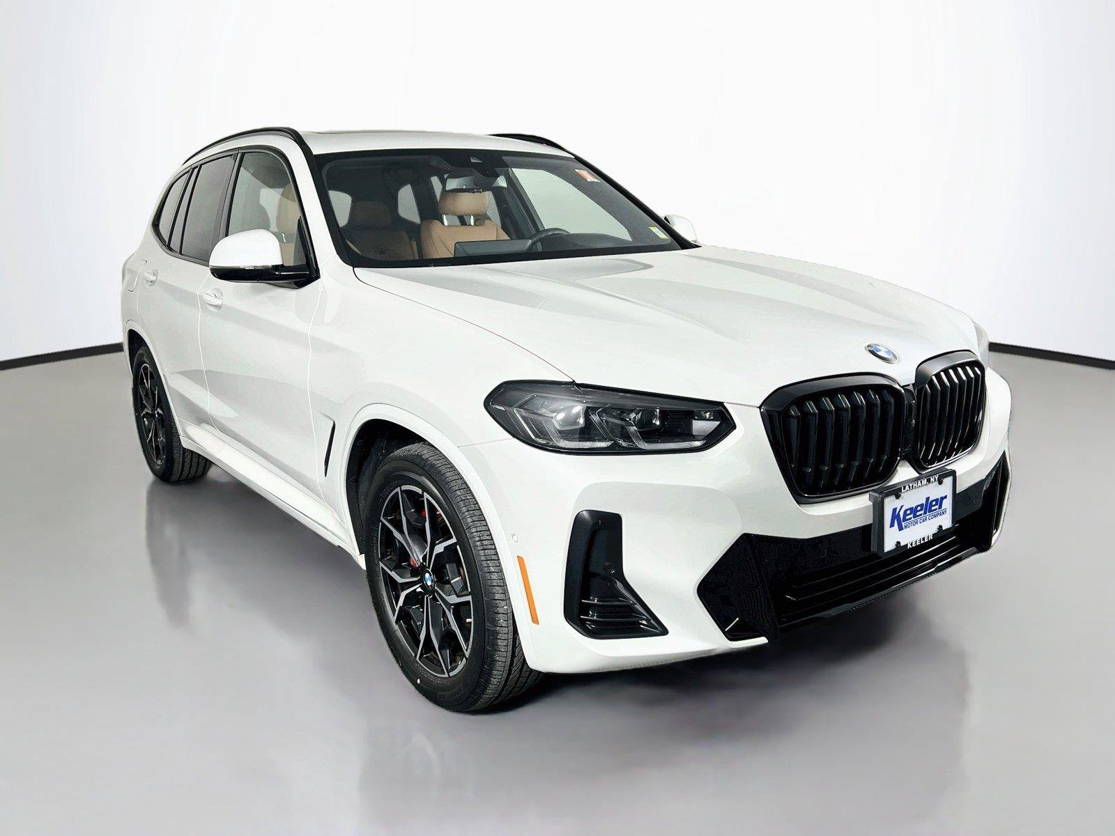 Used 2024 BMW X3 xDrive30i w/ Premium Package AWD/4WD image 8