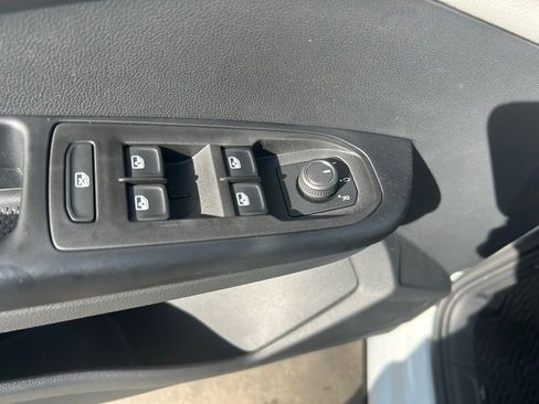 New 2026 Volkswagen Taos S image 47