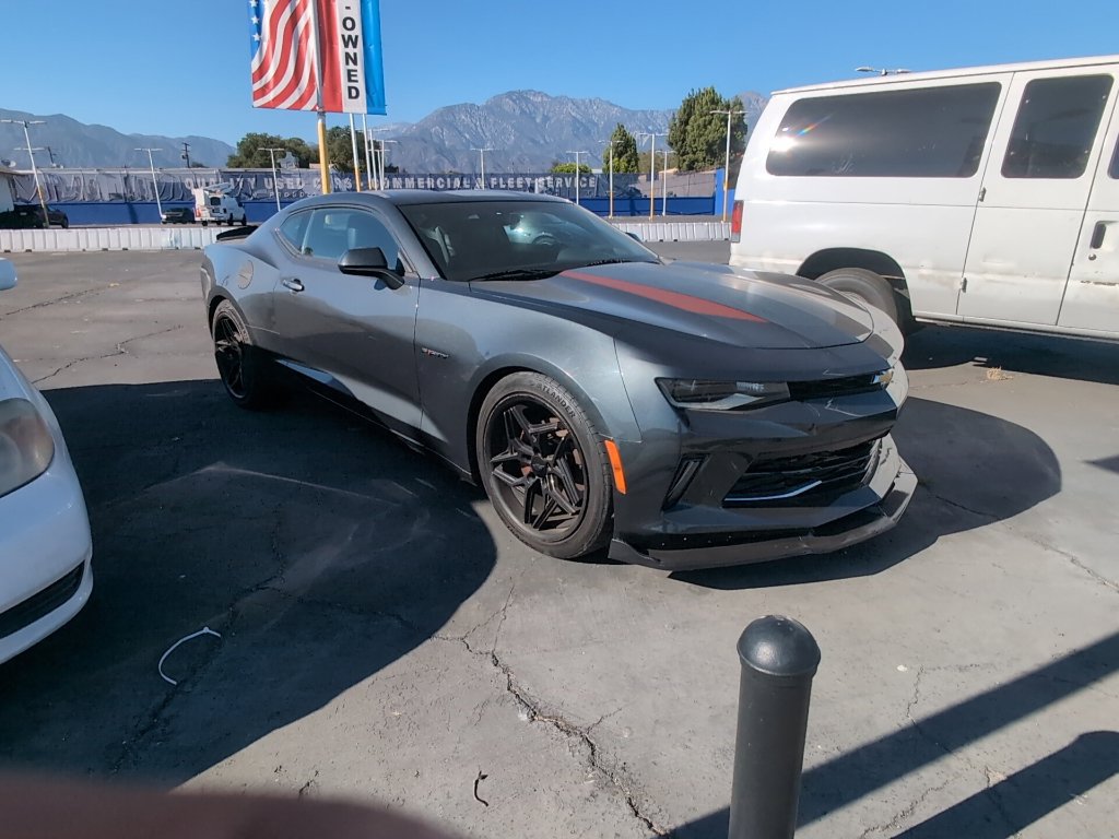 Used 2017 Chevrolet Camaro LT RWD image 6