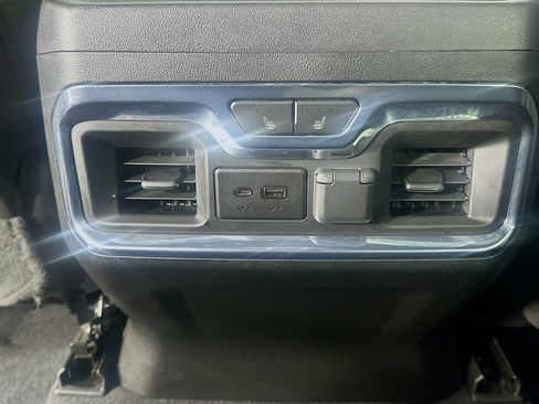 Used 2021 GMC Sierra 1500 AT4 w/ AT4 Preferred Package AWD/4WD image 25
